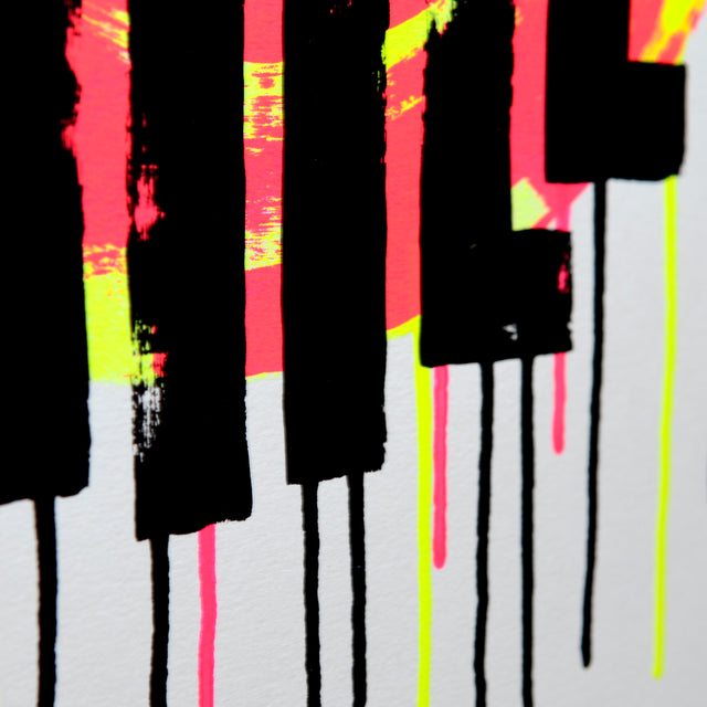 Smile - Drippy Neon Yellow / Pink